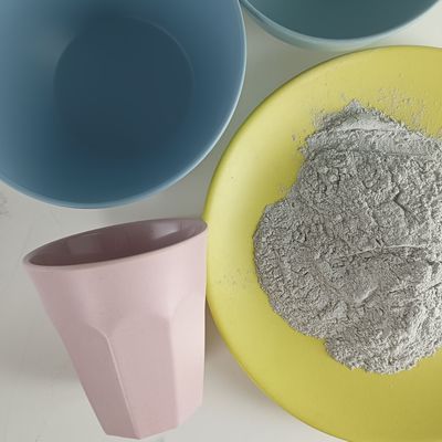 700-900kg / M3 Bubuk Melamin Murni CAS 108-78-1 Kelas Pabrik Untuk Panel Saklar