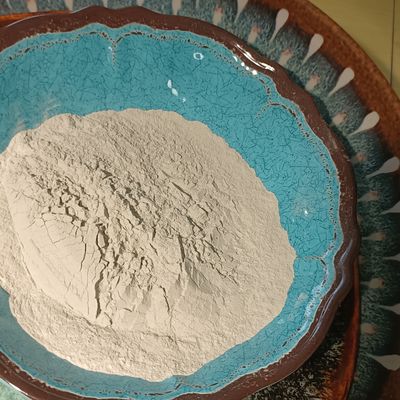 Bubuk Lem Urea Formaldehida Berwarna-warni 99,85% Kemurnian cyanurotriamide