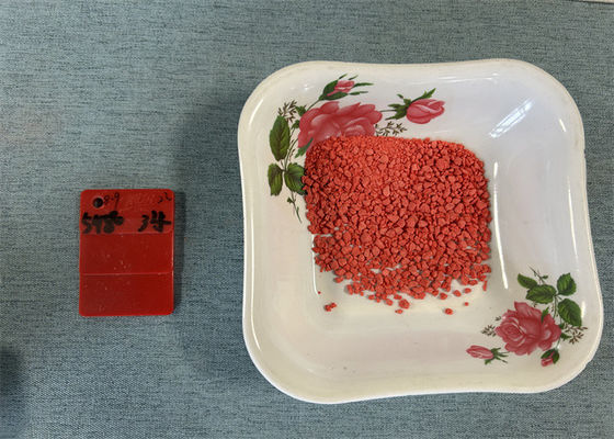 Bahan Tutup Toilet Plastik Urea Formaldehida Komposisi Cetakan Granular 25kg Per Kantong