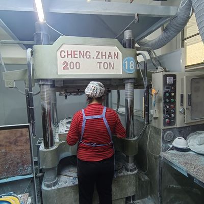 Senyawa Formaldehida Urea untuk Melamin Superior