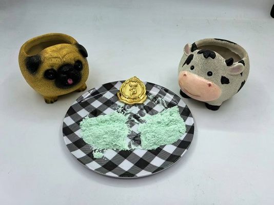 Kualitas tinggi Injection Molding Amino Molding Plastik Amino Plastic Urea Moulding Compound